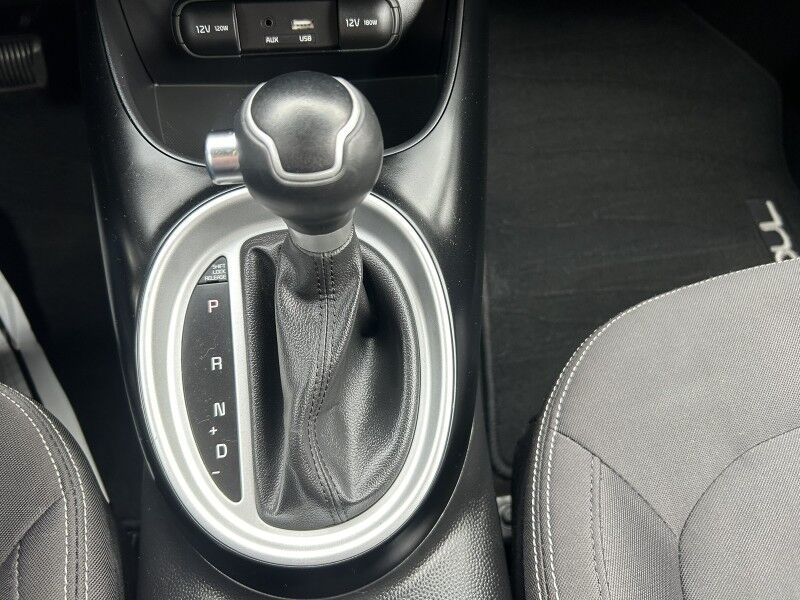 2016 Kia Soul Base - 1 OWNER - GOOD SERVICE HISTORY Whitinsville MA