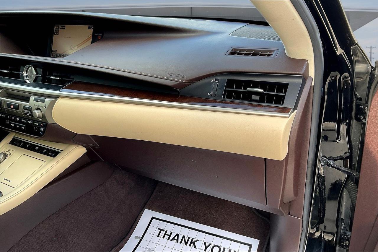 2016 LEXUS ES 350 Houston TX