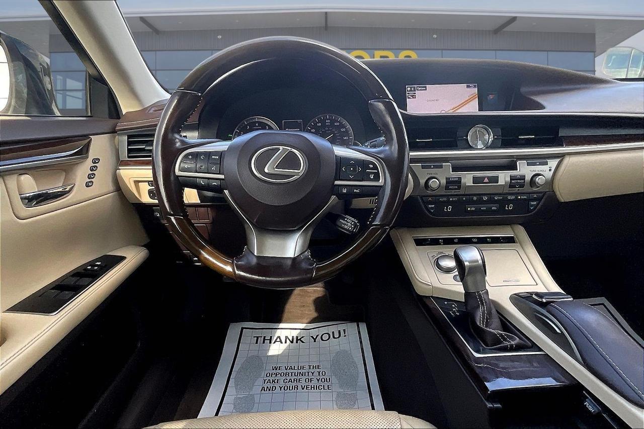 2016 LEXUS ES 350 Houston TX