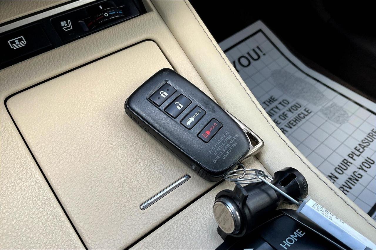 2016 LEXUS ES 350 Houston TX