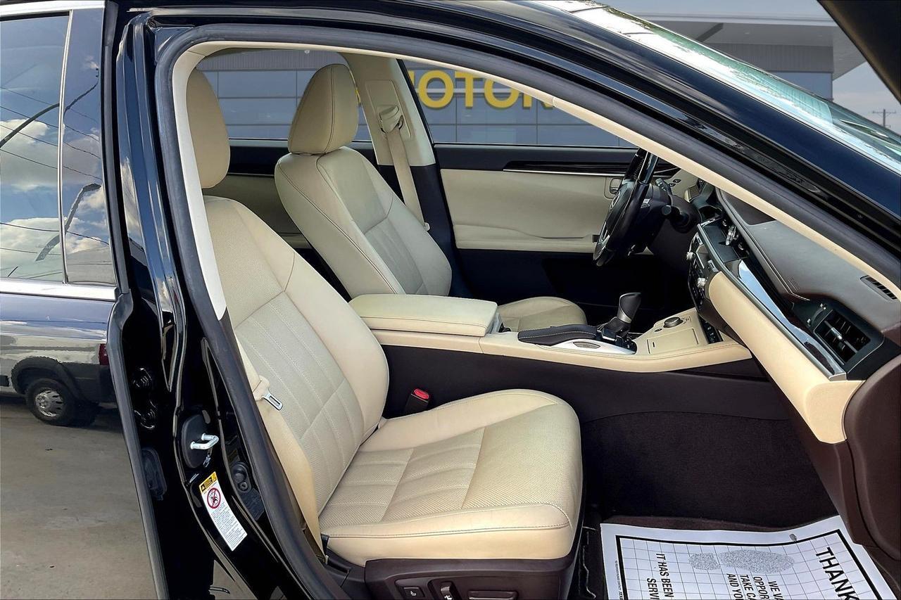 2016 LEXUS ES 350 Houston TX