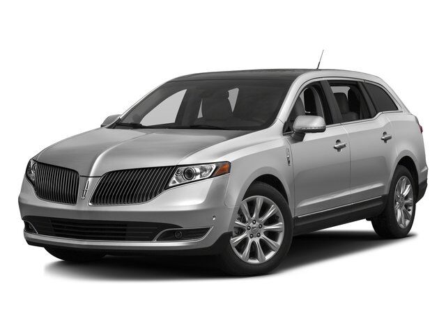 2016 LINCOLN MKT