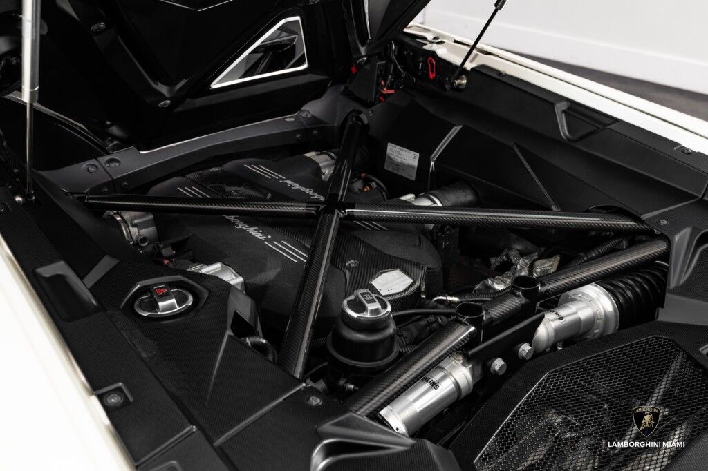 2016 Lamborghini Aventador North Miami Beach FL