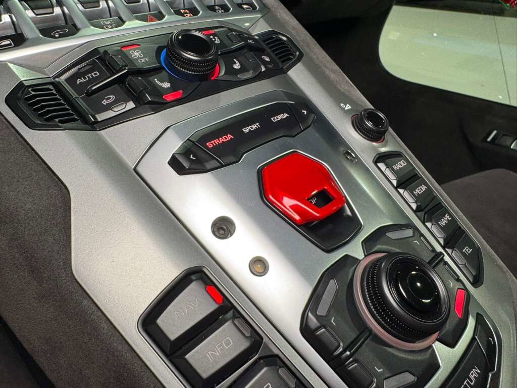 2016 Lamborghini Aventador LP 700-4 Pirelli Edition Fort Lauderdale FL