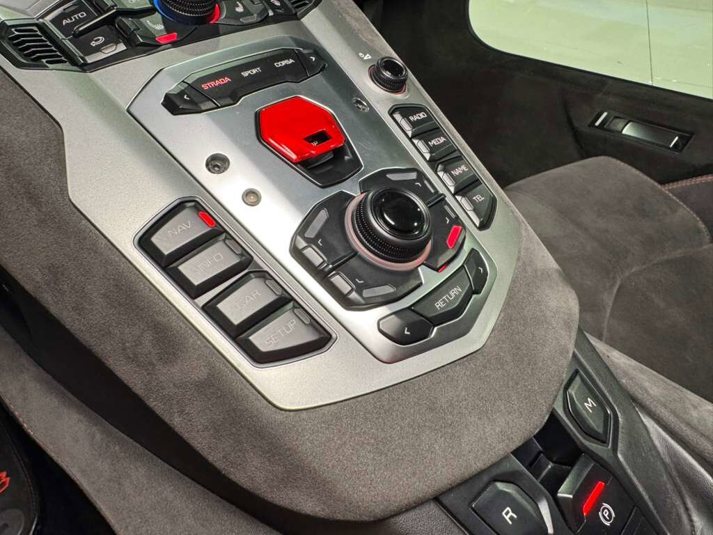 2016 Lamborghini Aventador LP 700-4 Pirelli Edition Fort Lauderdale FL