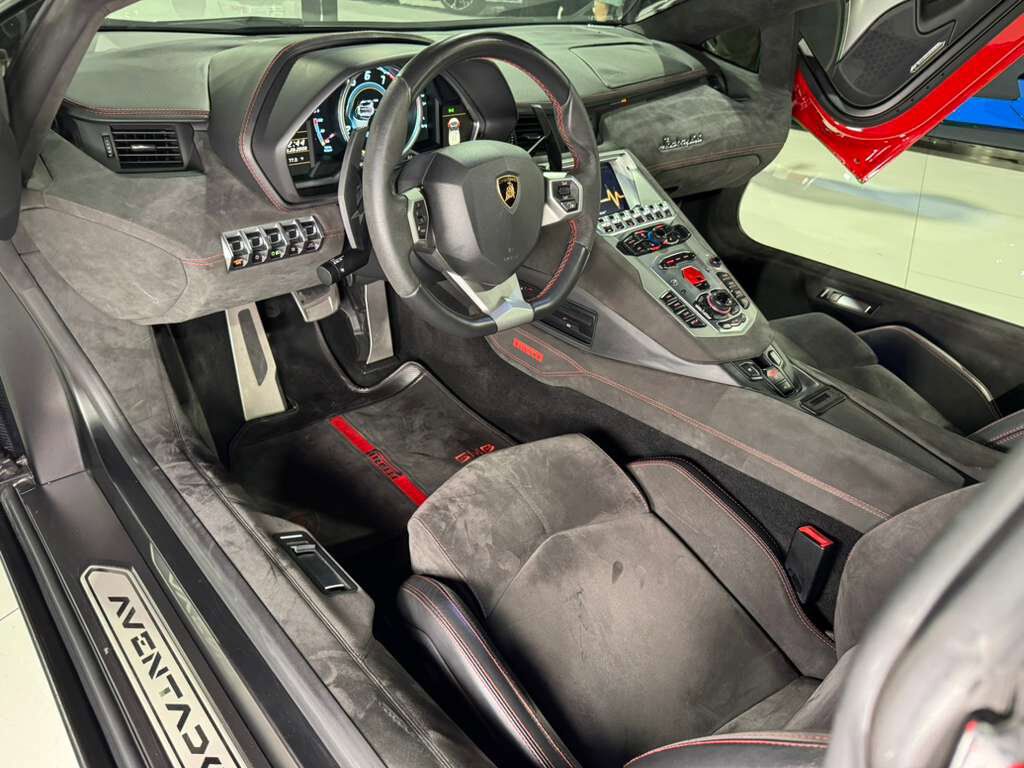 2016 Lamborghini Aventador LP 700-4 Pirelli Edition Fort Lauderdale FL