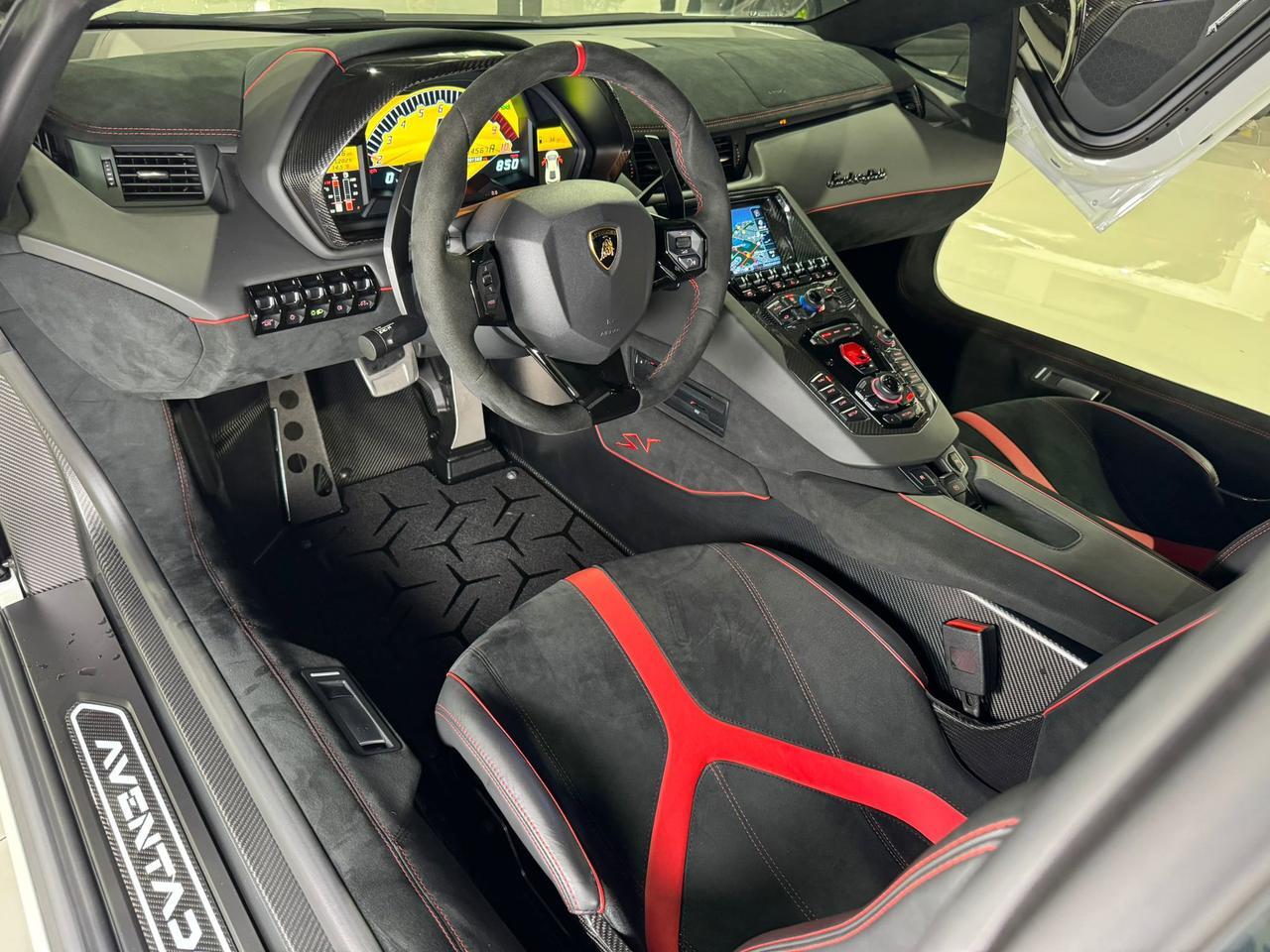 2016 Lamborghini Aventador LP 750-4 Superveloce Bianco Opalis paint, Sensonum audio, carbon galore AND MUCH MORE!! Fort Lauderdale FL