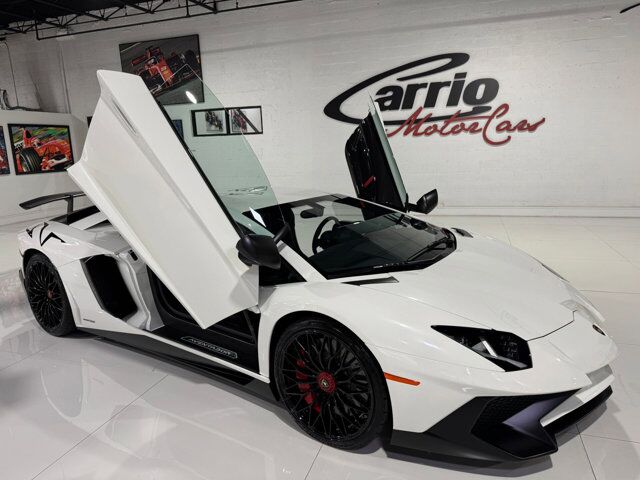 2016 Lamborghini Aventador LP 750-4 Superveloce Bianco Opalis paint, Sensonum audio, carbon galore AND MUCH MORE!! Fort Lauderdale FL