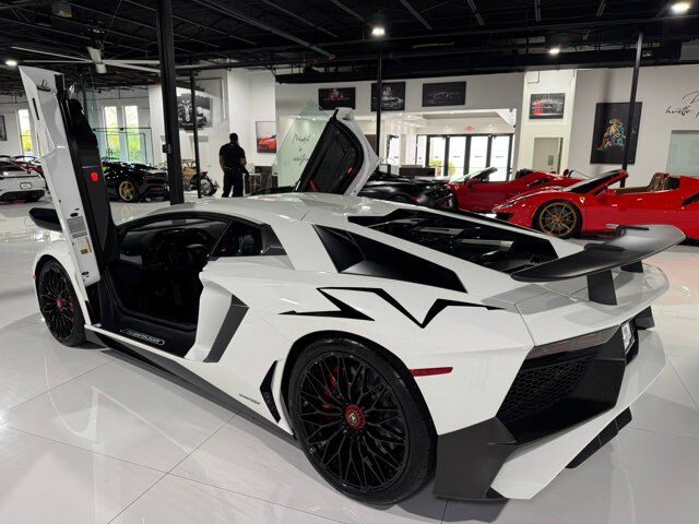 2016 Lamborghini Aventador LP 750-4 Superveloce Bianco Opalis paint, Sensonum audio, carbon galore AND MUCH MORE!! Fort Lauderdale FL