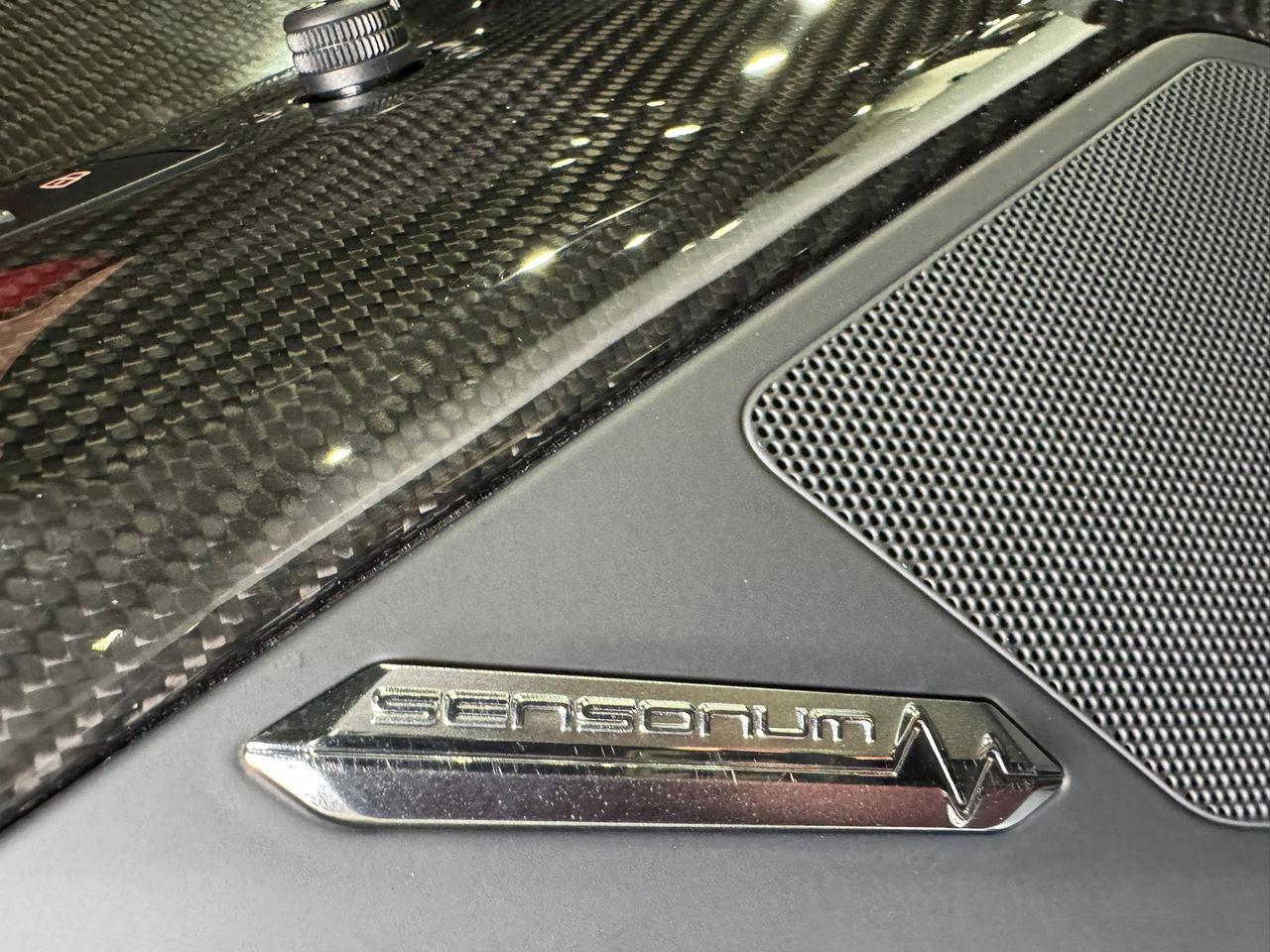 2016 Lamborghini Aventador LP 750-4 Superveloce Bianco Opalis paint, Sensonum audio, carbon galore AND MUCH MORE!! Fort Lauderdale FL