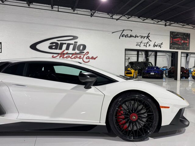 2016 Lamborghini Aventador LP 750-4 Superveloce Bianco Opalis paint, Sensonum audio, carbon galore AND MUCH MORE!! Fort Lauderdale FL
