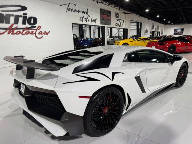 2016 Lamborghini Aventador LP 750-4 Superveloce Bianco Opalis paint, Sensonum audio, carbon galore AND MUCH MORE!! Fort Lauderdale FL