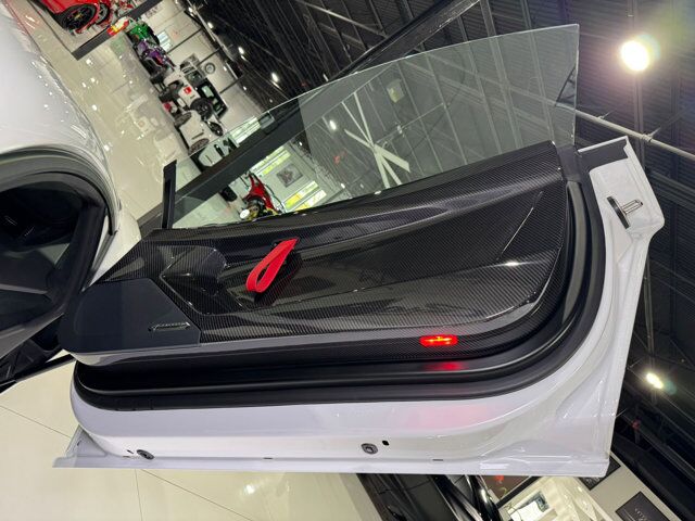 2016 Lamborghini Aventador LP 750-4 Superveloce Bianco Opalis paint, Sensonum audio, carbon galore AND MUCH MORE!! Fort Lauderdale FL