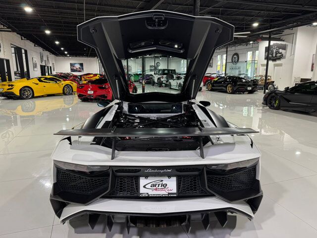 2016 Lamborghini Aventador LP 750-4 Superveloce Bianco Opalis paint, Sensonum audio, carbon galore AND MUCH MORE!! Fort Lauderdale FL
