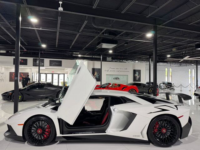 2016 Lamborghini Aventador LP 750-4 Superveloce Bianco Opalis paint, Sensonum audio, carbon galore AND MUCH MORE!! Fort Lauderdale FL