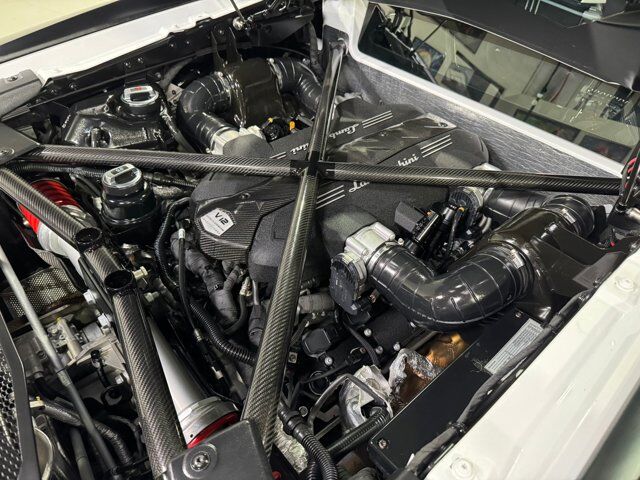 2016 Lamborghini Aventador LP 750-4 Superveloce Bianco Opalis paint, Sensonum audio, carbon galore AND MUCH MORE!! Fort Lauderdale FL