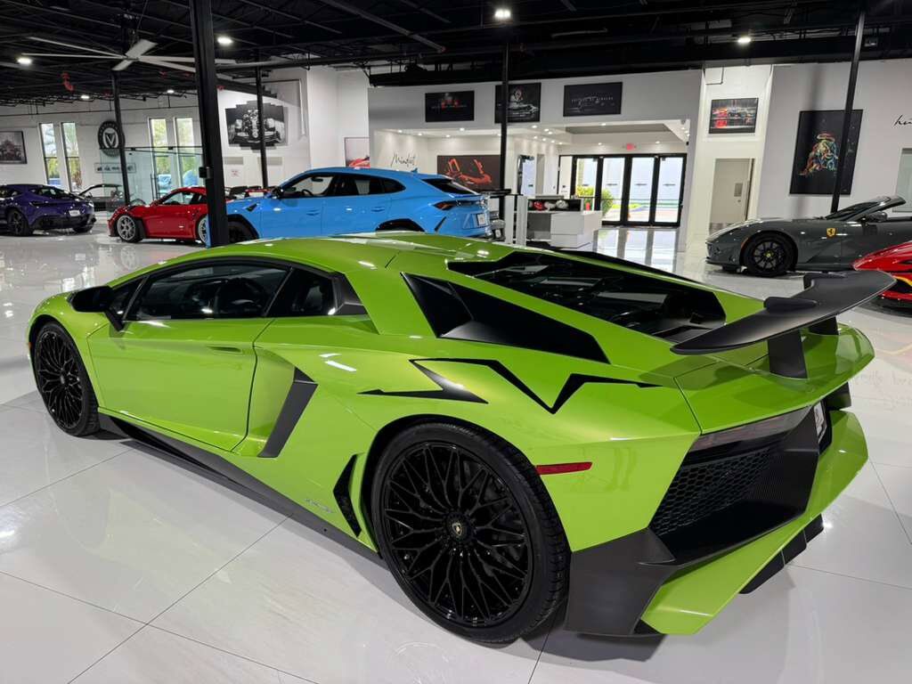 2016 Lamborghini Aventador LP 750-4 Superveloce Verde Ithaca paint, Ad Personam interior, carbon galore AND MORE!!! Fort Lauderdale FL