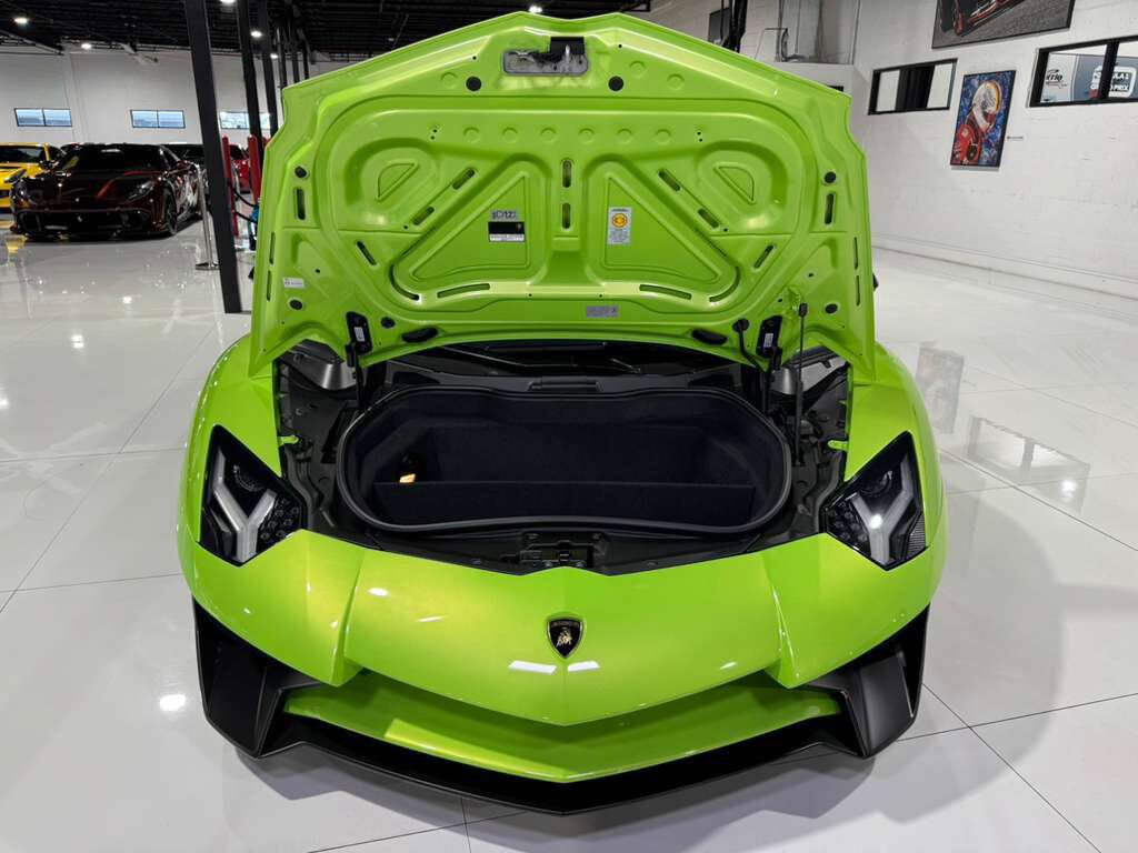2016 Lamborghini Aventador LP 750-4 Superveloce Verde Ithaca paint, Ad Personam interior, carbon galore AND MORE!!! Fort Lauderdale FL