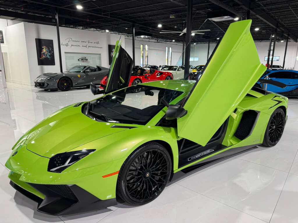 2016 Lamborghini Aventador LP 750-4 Superveloce Verde Ithaca paint, Ad Personam interior, carbon galore AND MORE!!! Fort Lauderdale FL