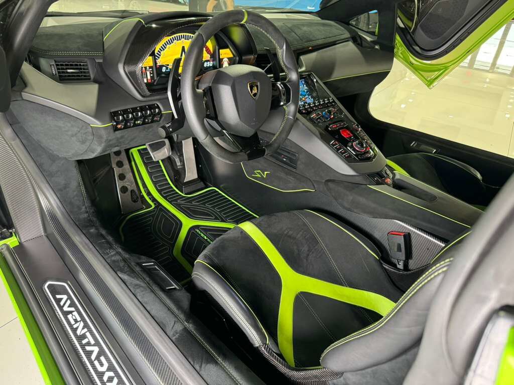 2016 Lamborghini Aventador LP 750-4 Superveloce Verde Ithaca paint, Ad Personam interior, carbon galore AND MORE!!! Fort Lauderdale FL
