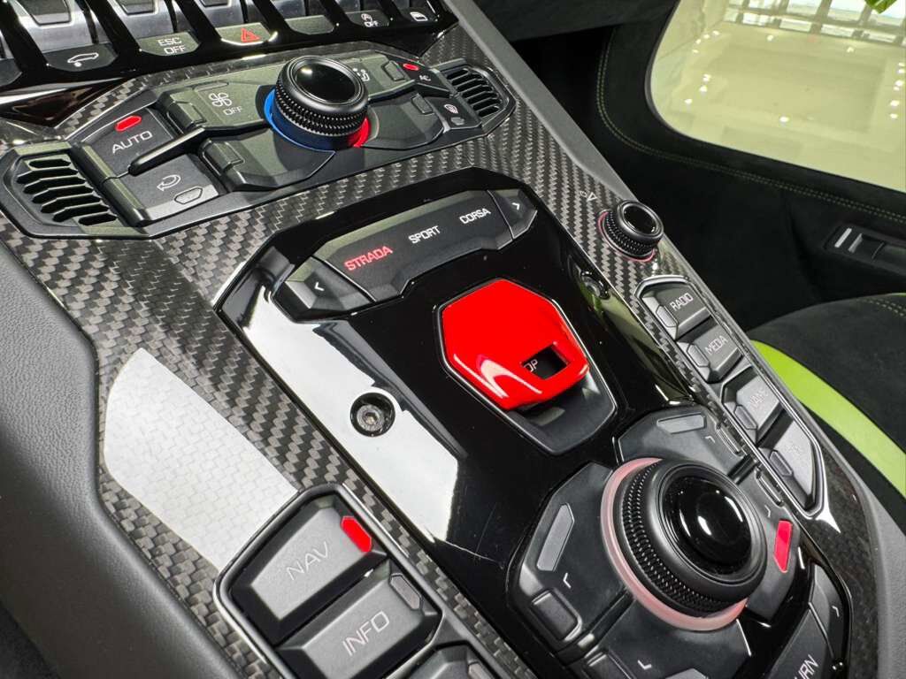 2016 Lamborghini Aventador LP 750-4 Superveloce Verde Ithaca paint, Ad Personam interior, carbon galore AND MORE!!! Fort Lauderdale FL