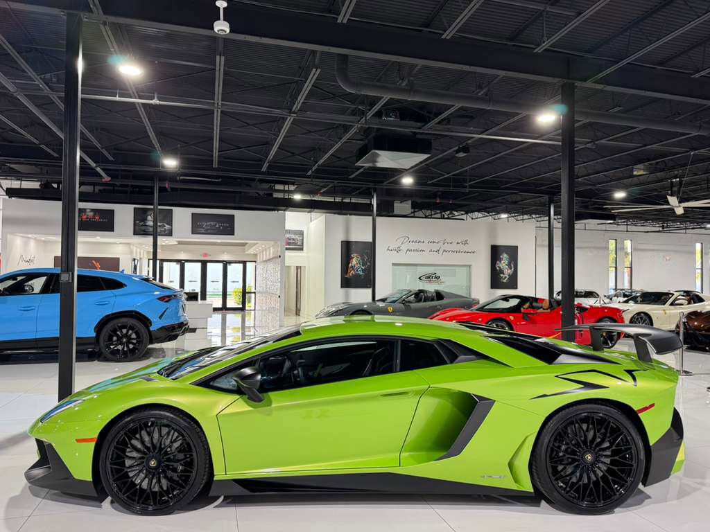 2016 Lamborghini Aventador LP 750-4 Superveloce Verde Ithaca paint, Ad Personam interior, carbon galore AND MORE!!! Fort Lauderdale FL
