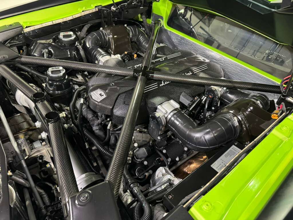 2016 Lamborghini Aventador LP 750-4 Superveloce Verde Ithaca paint, Ad Personam interior, carbon galore AND MORE!!! Fort Lauderdale FL