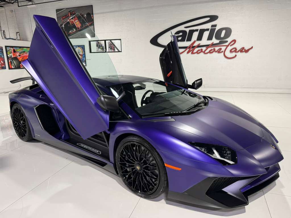 2016 Lamborghini Aventador LP 750-4 Superveloce Viola Mel paint,exposed carbon &quot;SV&quot;,Ad Personam interior,carbon galore & MORE!! Fort Lauderdale FL