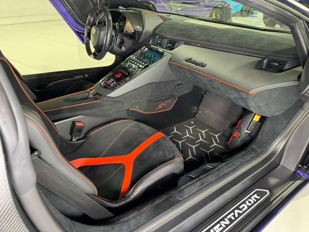 2016 Lamborghini Aventador LP 750-4 Superveloce Viola Mel paint,exposed carbon &quot;SV&quot;,Ad Personam interior,carbon galore & MORE!! Fort Lauderdale FL