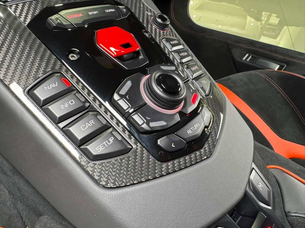 2016 Lamborghini Aventador LP 750-4 Superveloce Viola Mel paint,exposed carbon &quot;SV&quot;,Ad Personam interior,carbon galore & MORE!! Fort Lauderdale FL