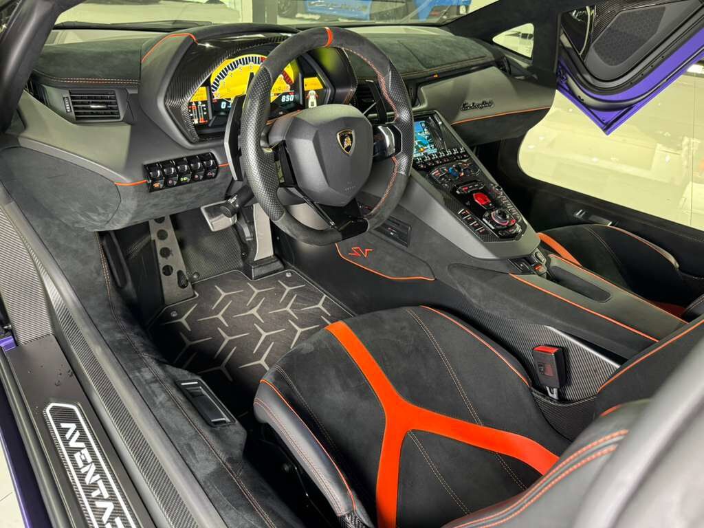 2016 Lamborghini Aventador LP 750-4 Superveloce Viola Mel paint,exposed carbon &quot;SV&quot;,Ad Personam interior,carbon galore & MORE!! Fort Lauderdale FL