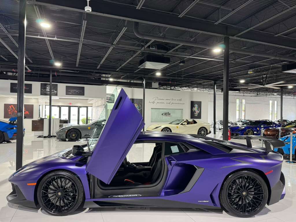 2016 Lamborghini Aventador LP 750-4 Superveloce Viola Mel paint,exposed carbon &quot;SV&quot;,Ad Personam interior,carbon galore & MORE!! Fort Lauderdale FL