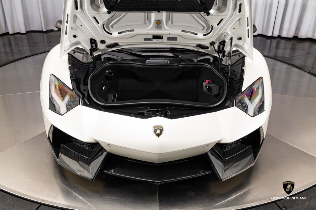 2016 Lamborghini Aventador LP700-4 Roadster North Miami Beach FL