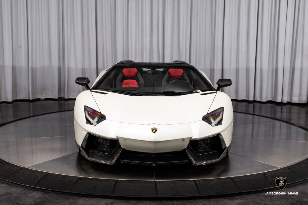 2016 Lamborghini Aventador LP700-4 Roadster North Miami Beach FL
