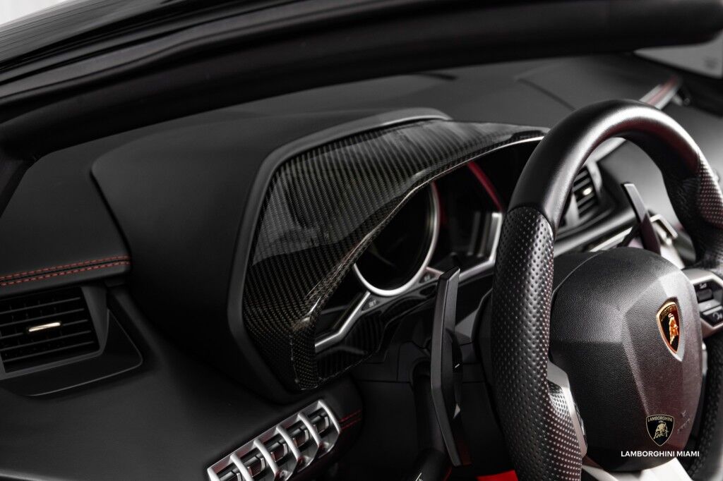 2016 Lamborghini Aventador LP700-4 Roadster North Miami Beach FL