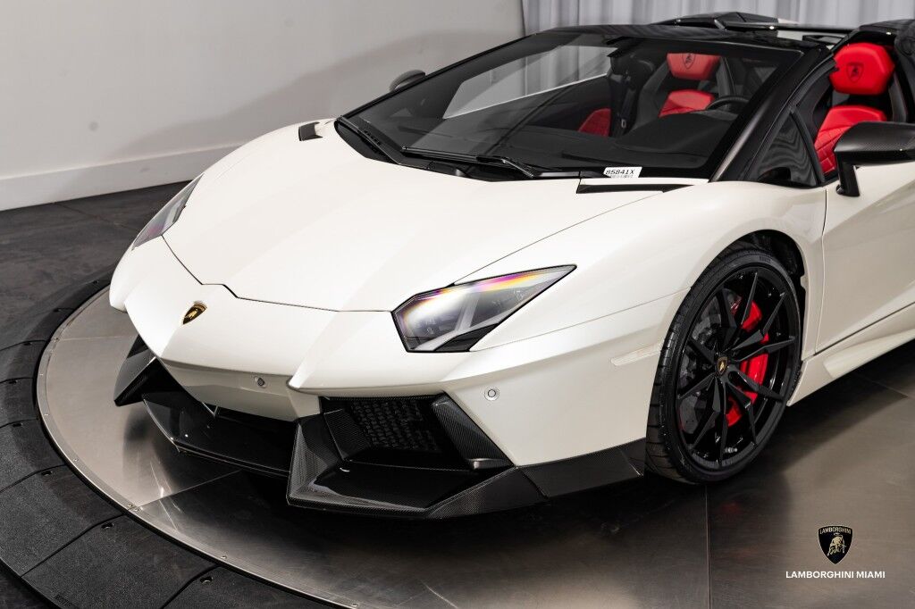 2016 Lamborghini Aventador LP700-4 Roadster North Miami Beach FL