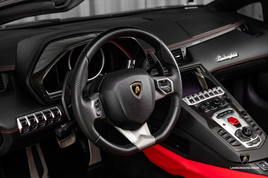 2016 Lamborghini Aventador Roadster LP700-4 North Miami Beach FL