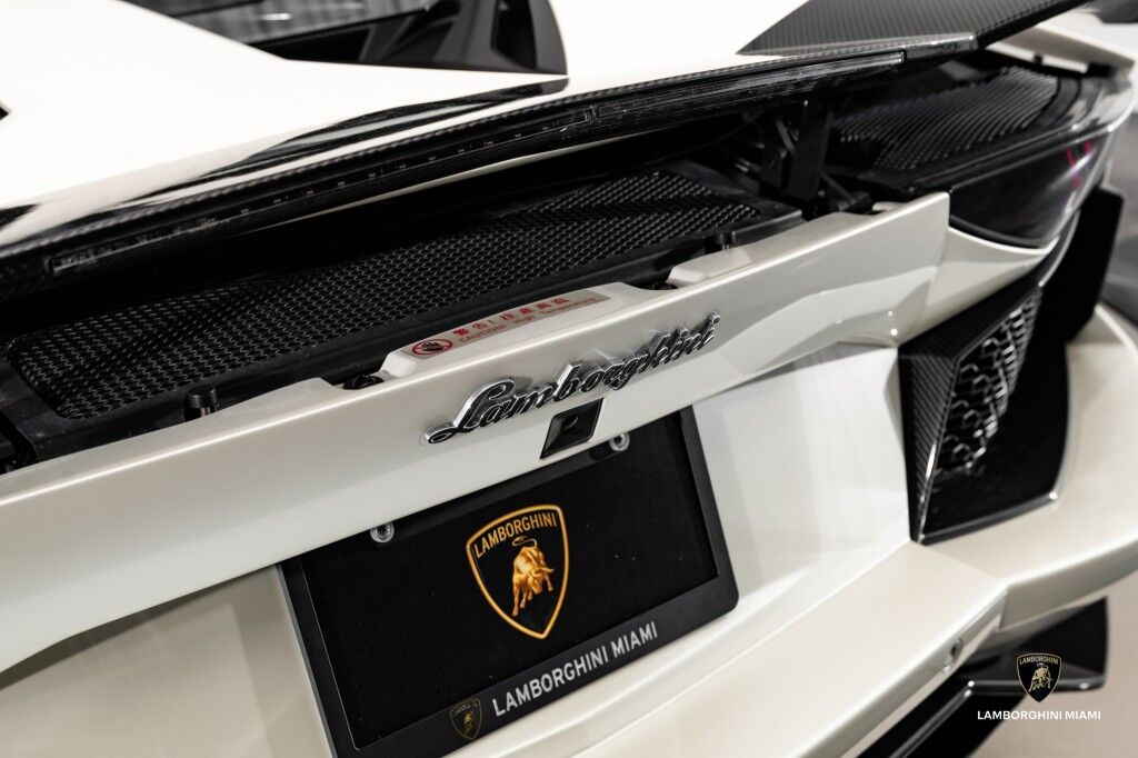 2016 Lamborghini Aventador Roadster LP700-4 North Miami Beach FL