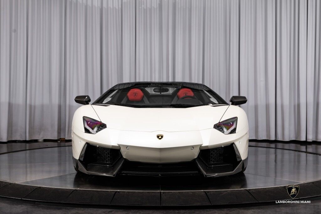 2016 Lamborghini Aventador Roadster LP700-4 North Miami Beach FL