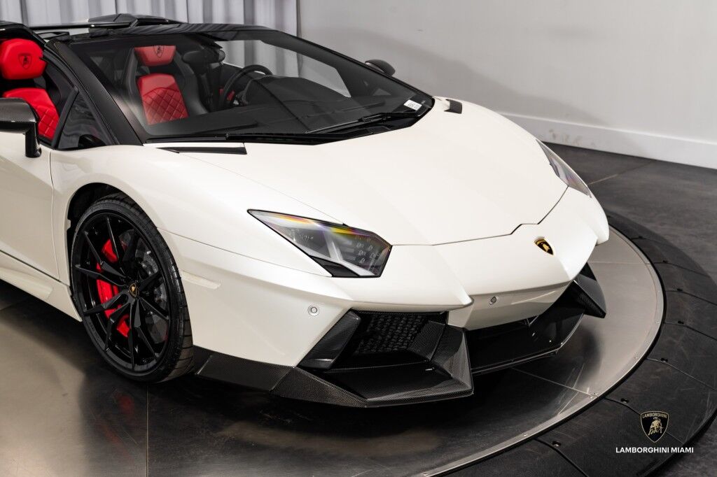 2016 Lamborghini Aventador Roadster LP700-4 North Miami Beach FL