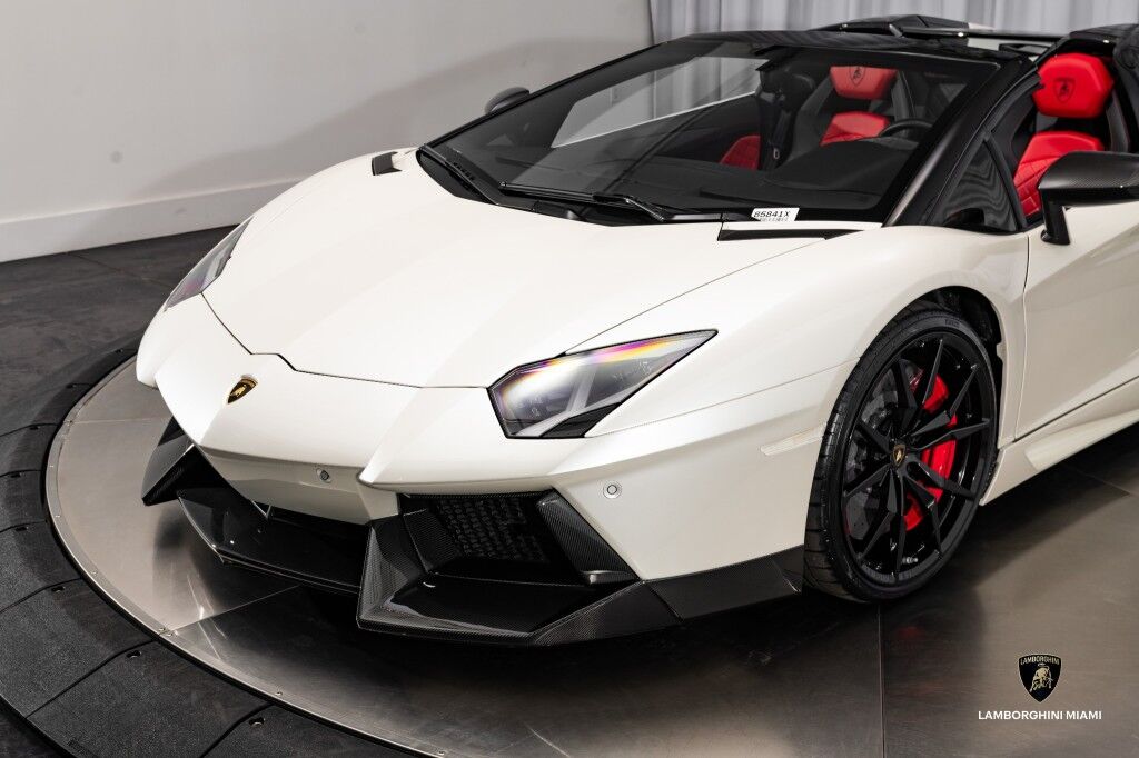 2016 Lamborghini Aventador Roadster LP700-4 North Miami Beach FL