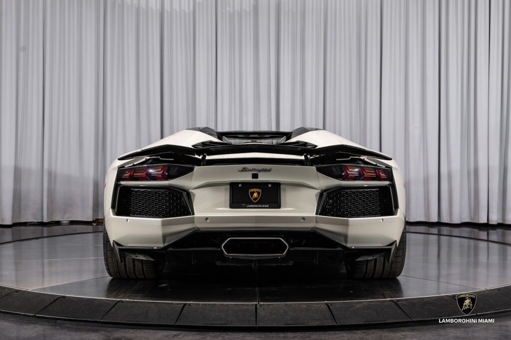 2016 Lamborghini Aventador Roadster LP700-4 North Miami Beach FL