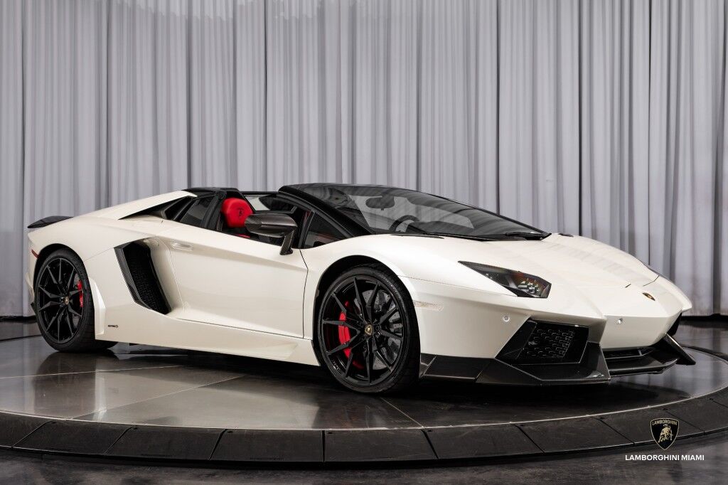 2016 Lamborghini Aventador Roadster LP700-4 North Miami Beach FL