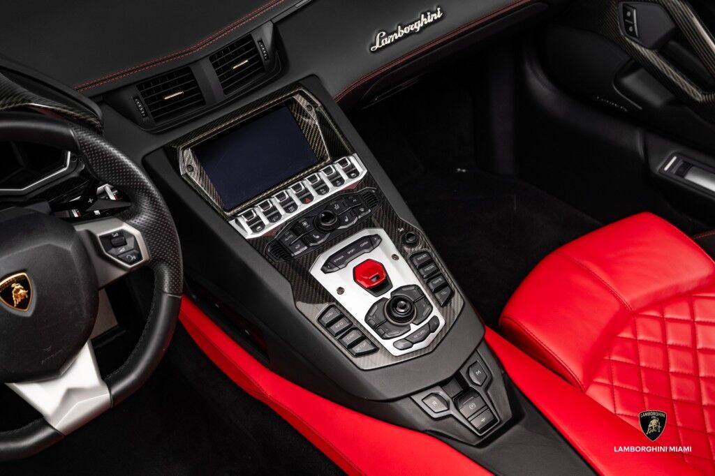 2016 Lamborghini Aventador Roadster LP700-4 North Miami Beach FL