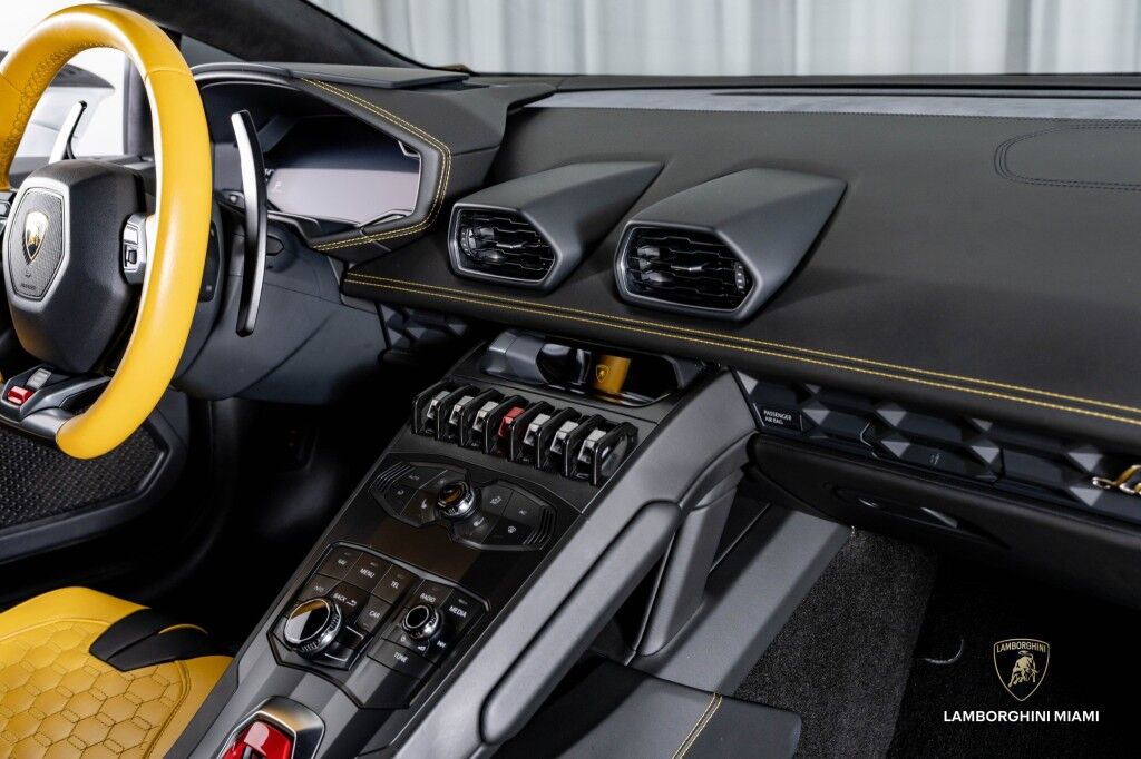 2016 Lamborghini Huracan LP 610-4 North Miami Beach FL