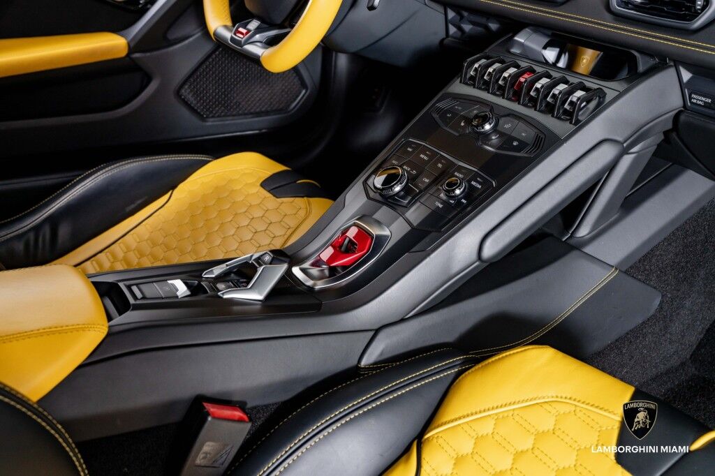 2016 Lamborghini Huracan LP 610-4 North Miami Beach FL