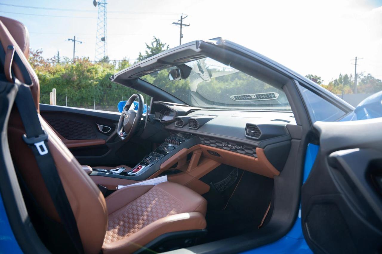 2016 Lamborghini Huracan LP 610-4 Spyder Convertible 2D St. Louis MO