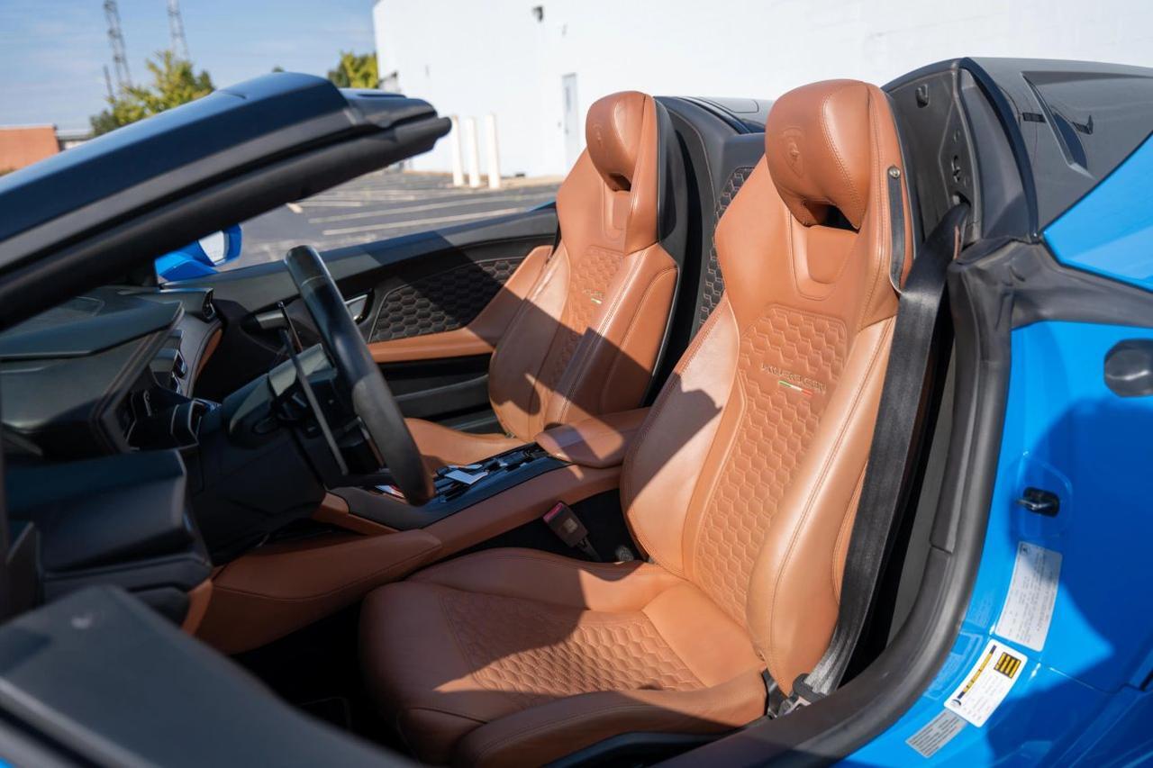 2016 Lamborghini Huracan LP 610-4 Spyder Convertible 2D St. Louis MO