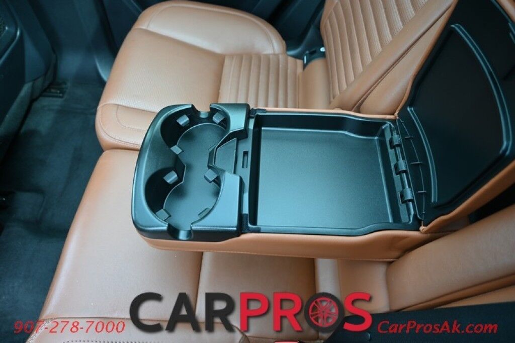 2016 Land Rover Discovery Sport HSE LUX - 4X4 - Power & Heated Leather Seats - Heated Steering Wheel - Fixed Glass Roof - Navigation - Back Up Camera - 3rd Row - Seats 7 - Keyless Entry & Start - Power Liftgate - Only 70k Miles Anchorage AK