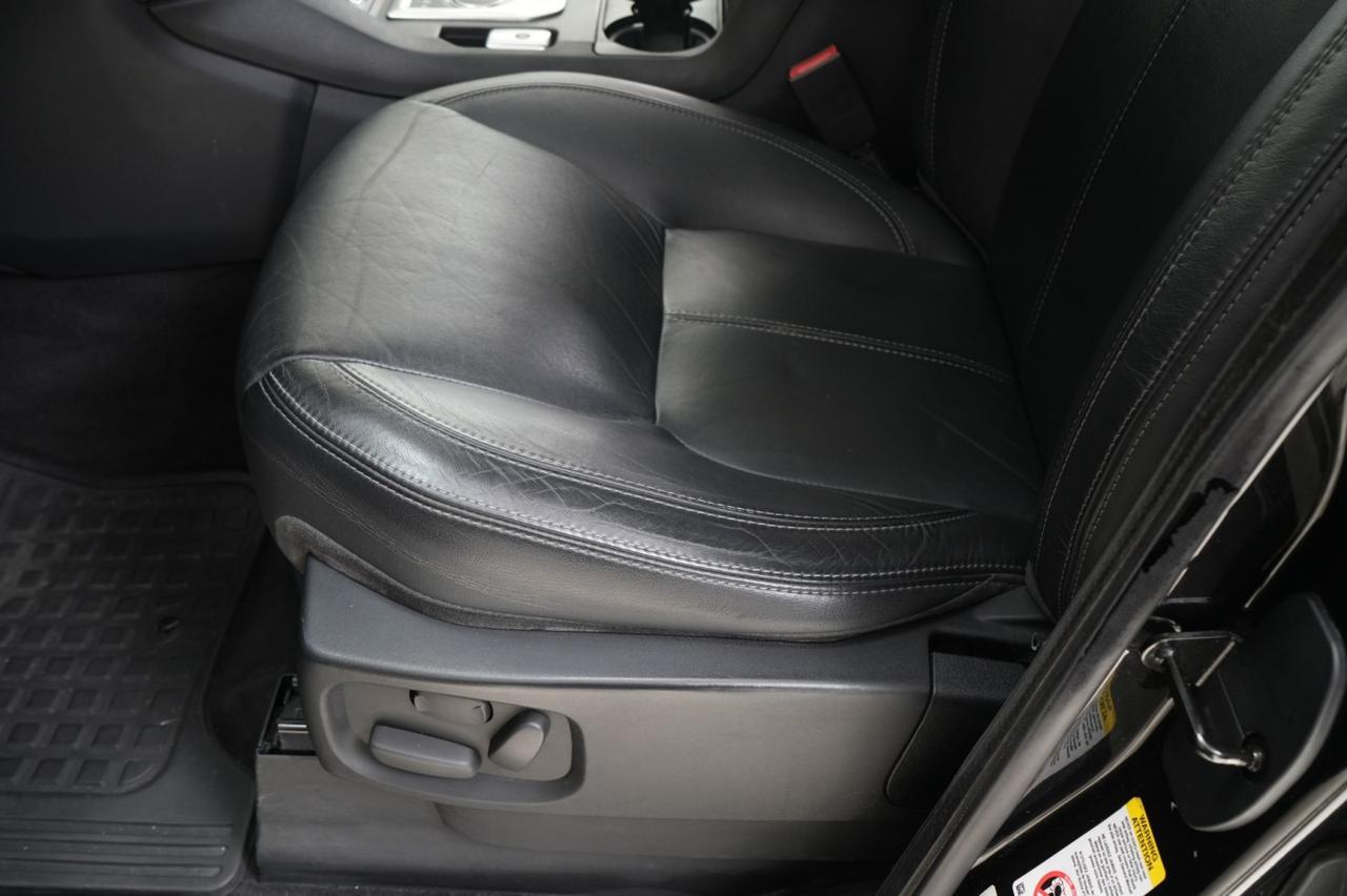 2016 Land Rover LR4 4WD HSE LUX Landmark Edition West Chester PA